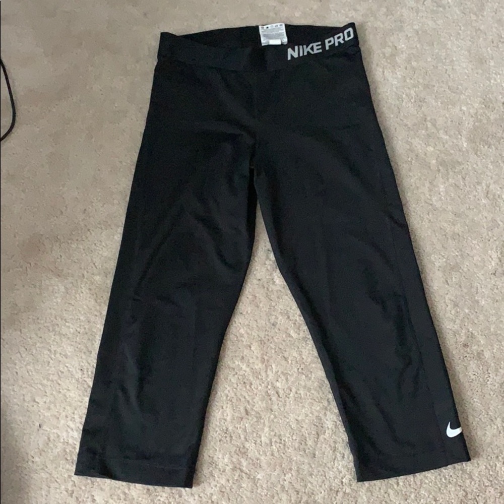 Capri nike pro dri fit leggings